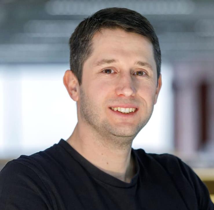 Prof. Dr. Adriano Vogel